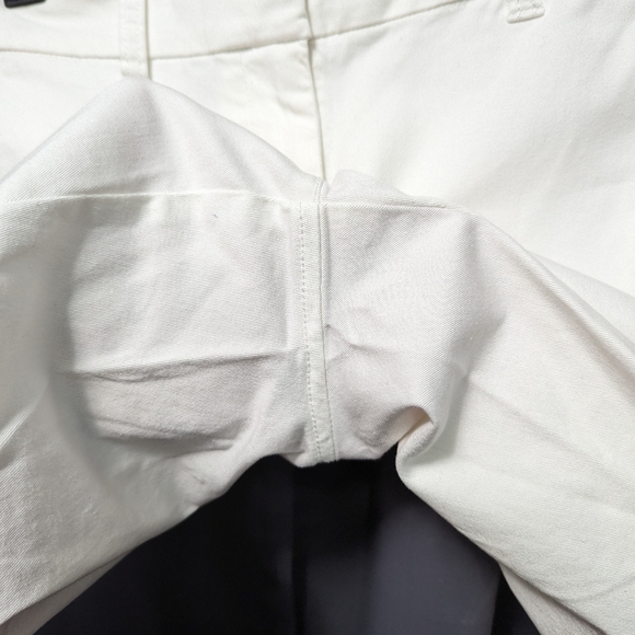 J. Crew Stretch Chino Cut Off Bermuda Shorts Sz 0 - Picture 3 of 9